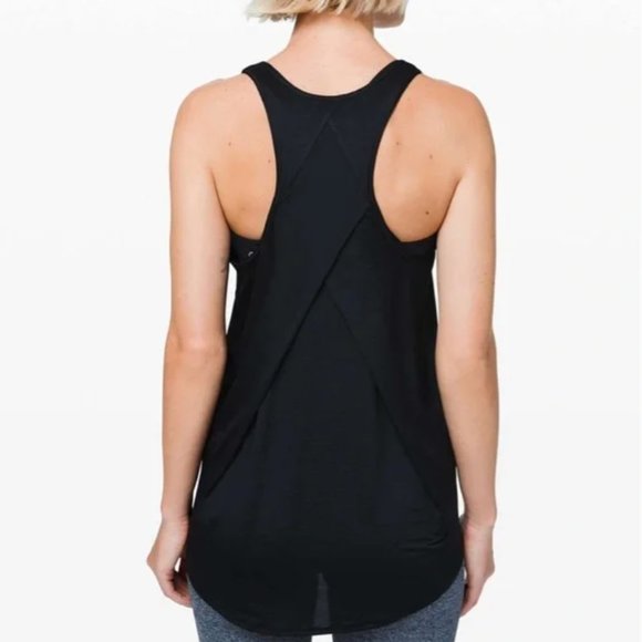lululemon athletica Tops - Lululemon Essential Pleated Tank Black W1BSAS